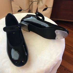 Girls Freestyle tap shoes